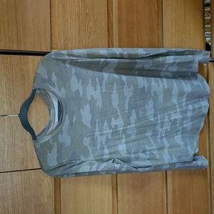 SO Favorite crew Long sleeves tee's